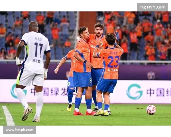 德国足协杯赛场上意外与惊喜交织 各队逆袭与黑马纷纷崛起